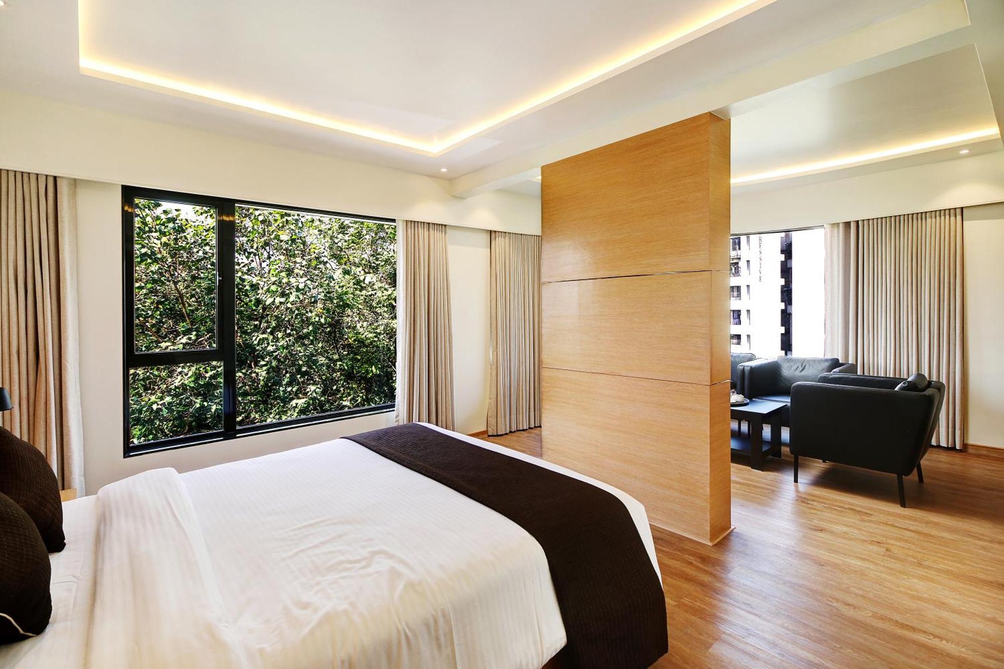 Hotel Mumbai House Ghansoli, Navi Mumbai Bagian luar foto